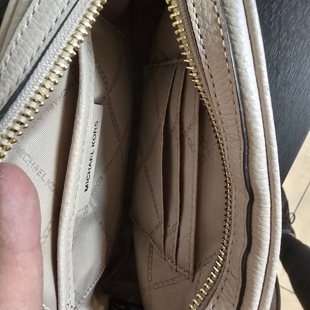 Michael Kors Jet Set Small Pebbled Leather Convertible Crossbody Belt Bag Soft P - Picture 9 of 11